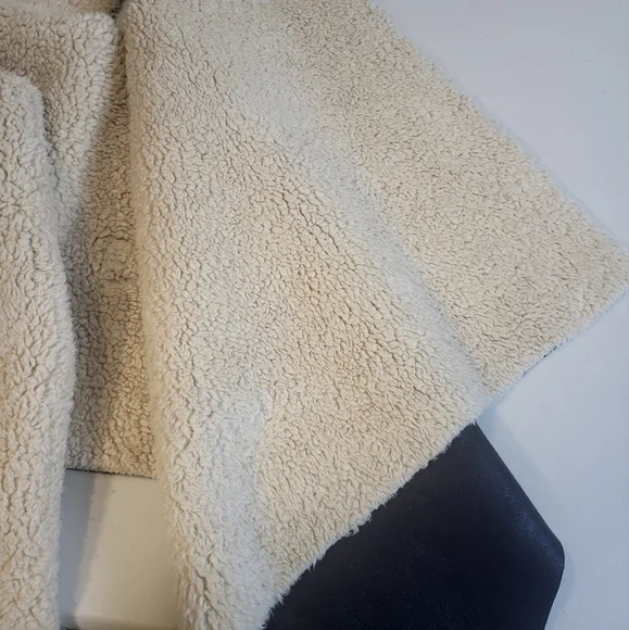 Vest For Womens Faux Leather, Black, Faux Fur, "Celle" 42 Chest - Picture 10 of 12